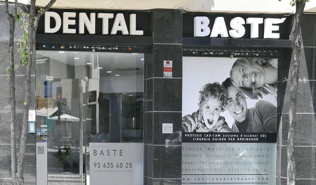 clínica dental en Sant Boi de Llobregat